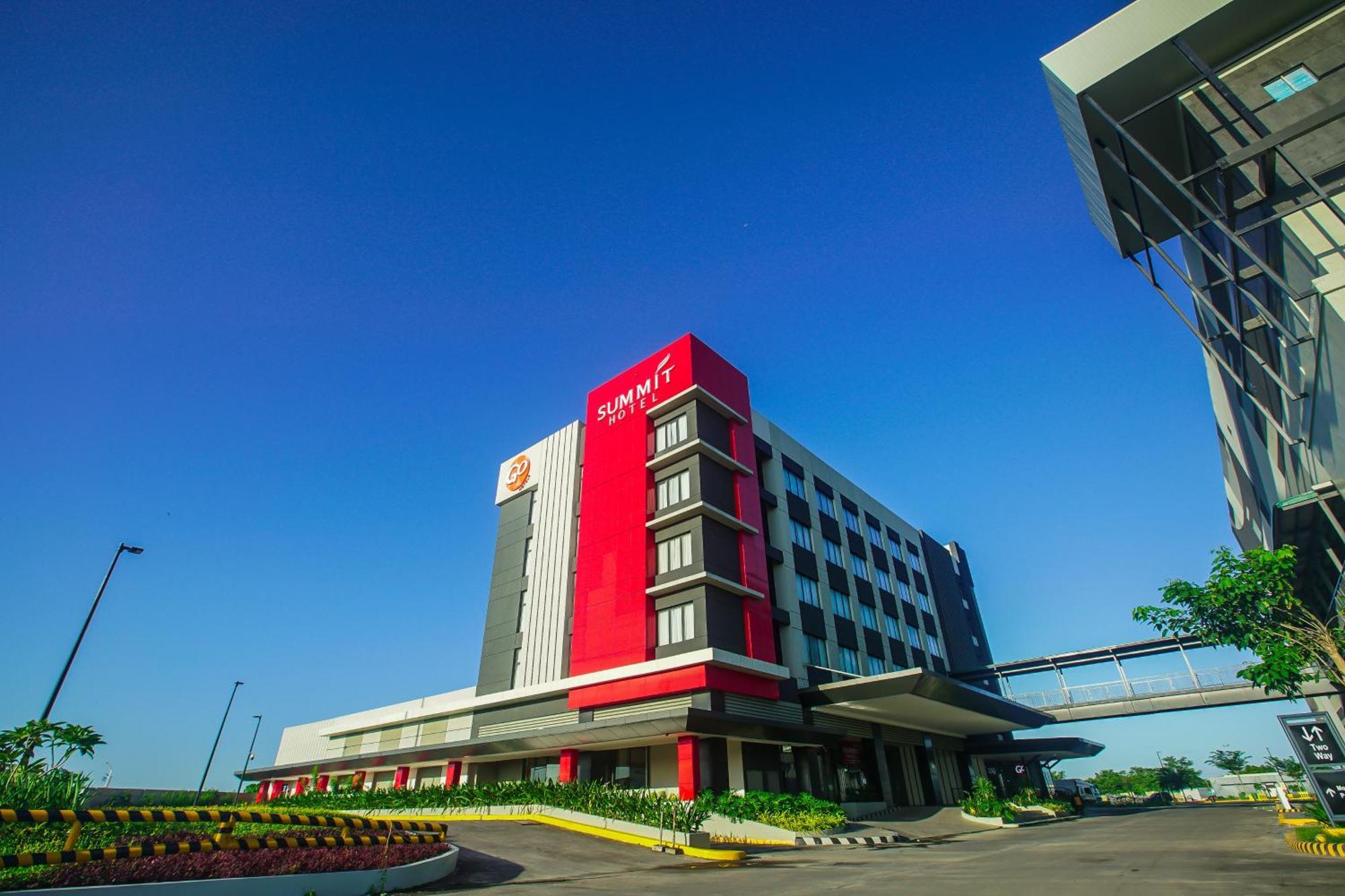 Summit Hotel Naga Exteriér fotografie